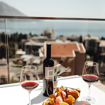 Lusso Mare By Aycon 4*