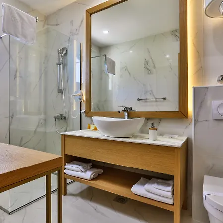 Lusso Mare By Aycon Hotel Budva